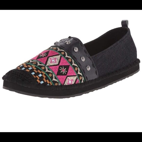 The sak Echo Tribe shoes. Size 8 - Picture 1 of 3